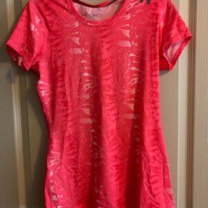 Under Armour Ladies Size S Fitted Heat Gear Cool, Light, Dry Active Wear T-Shirt